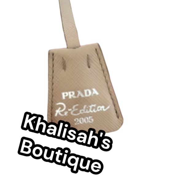 Authentic Prada Re-Edition 2005 Nylon Bag in Beige in Excellent Condition!!! - Picture 12 of 16